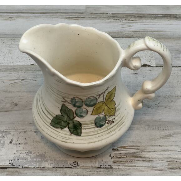 Metlox Pottery Vernon Ware Vineyard 24 Oz. Pitcher Flawless 6.5" - Picture 5 of 9